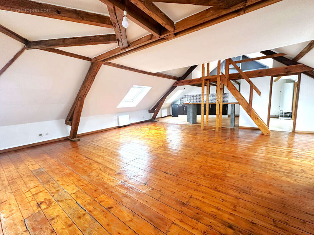 Appartement à CAUDRY