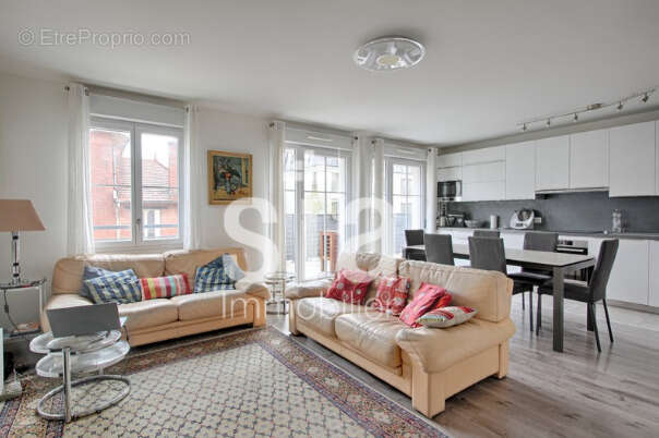 Appartement à MAISONS-ALFORT