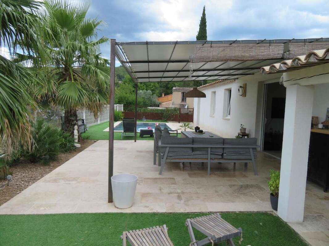   - Maison à DRAGUIGNAN