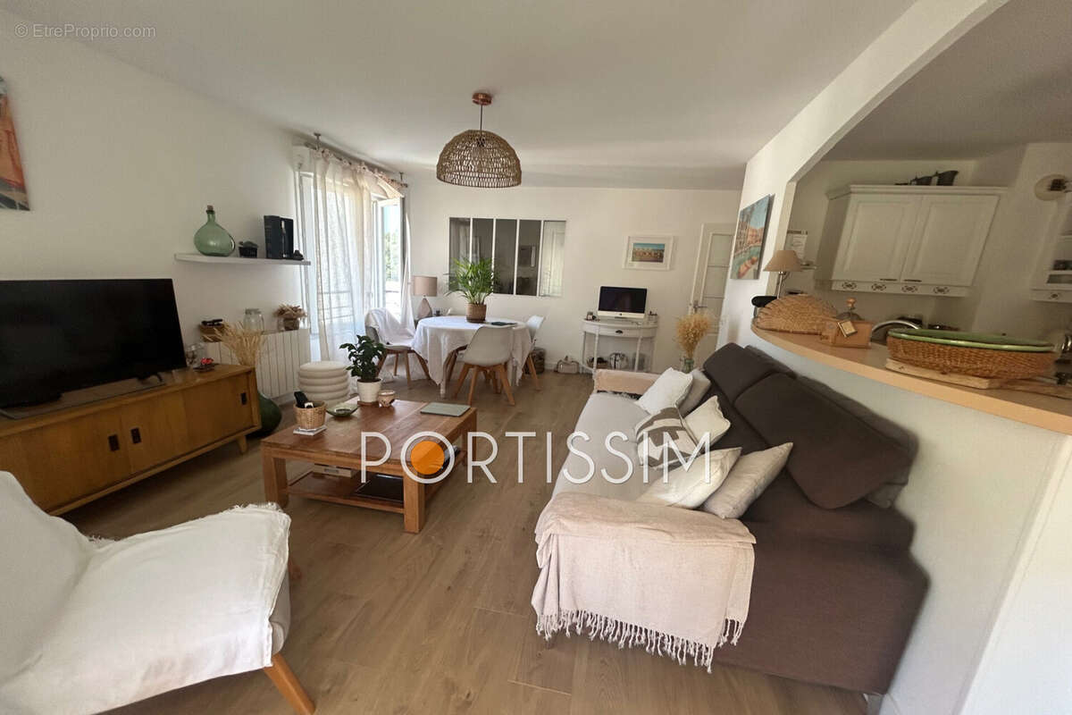Appartement à CAGNES-SUR-MER