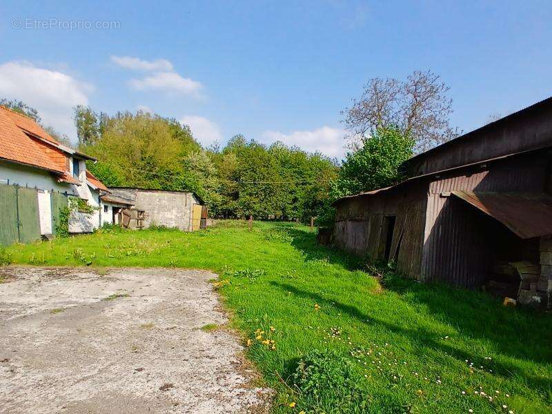 Maison à QUOEUX-HAUT-MAINIL
