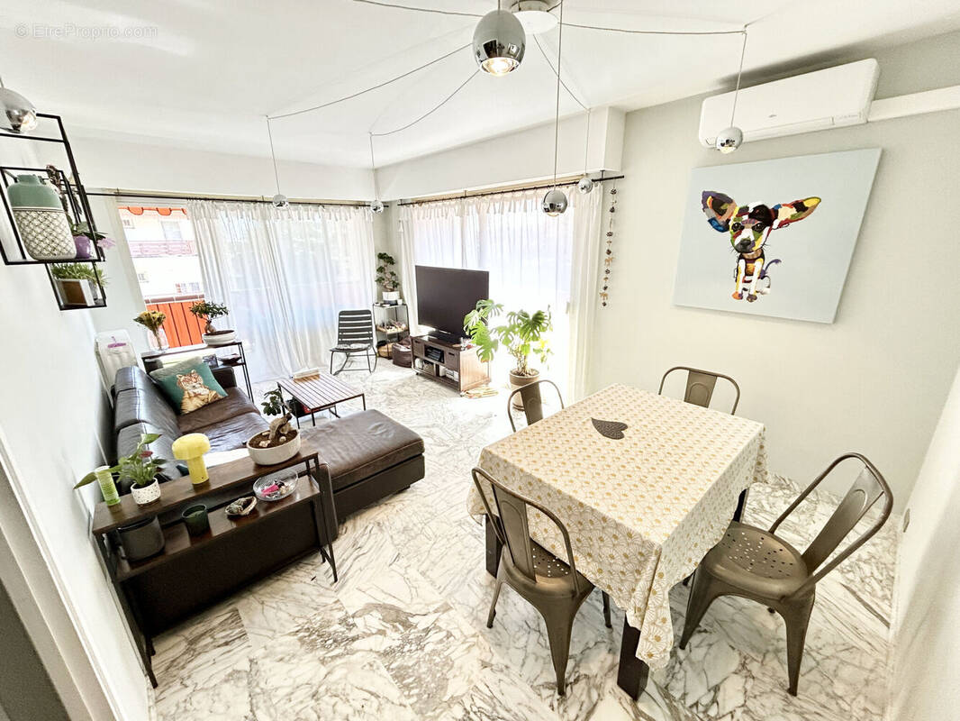 Photo 1 - Appartement à NICE