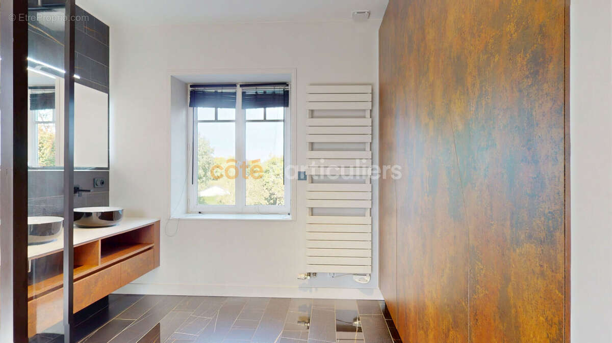 Angey, Demeure de charme familiale 216m2 ,5 chambres ,Parc arboré & bassin naturel - photo 10