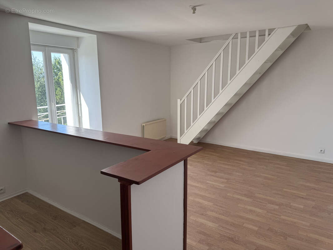 Appartement à JANZE