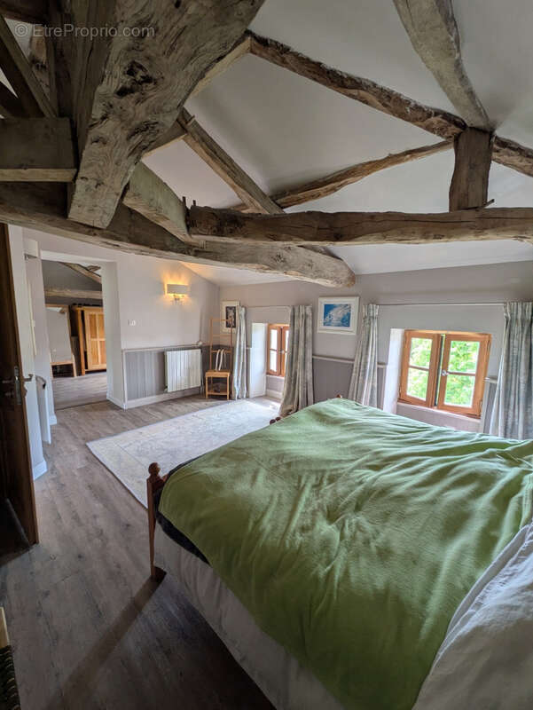 Maison à AUTHON-EBEON