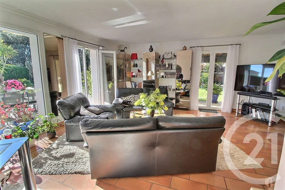Maison à BIOT