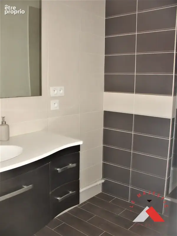 Appartement 2 pièces 42 m² à vendre à Rennes (35000) - photo 4