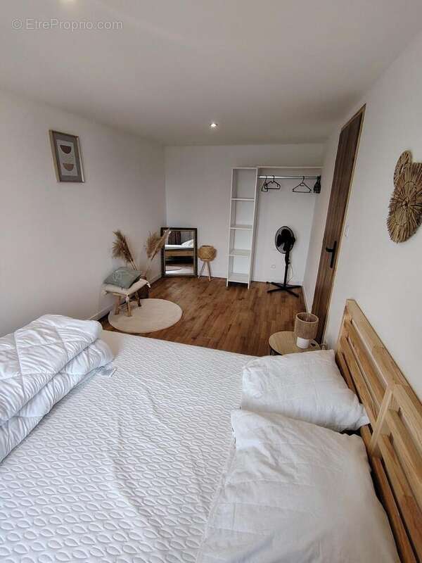 Maison 62 m² à Savigny-Le-Vieux  - photo 8
