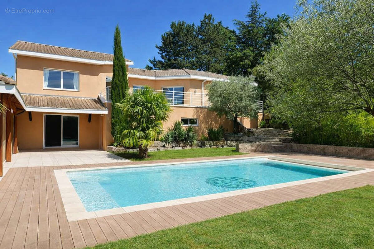 Maison à VOURLES
