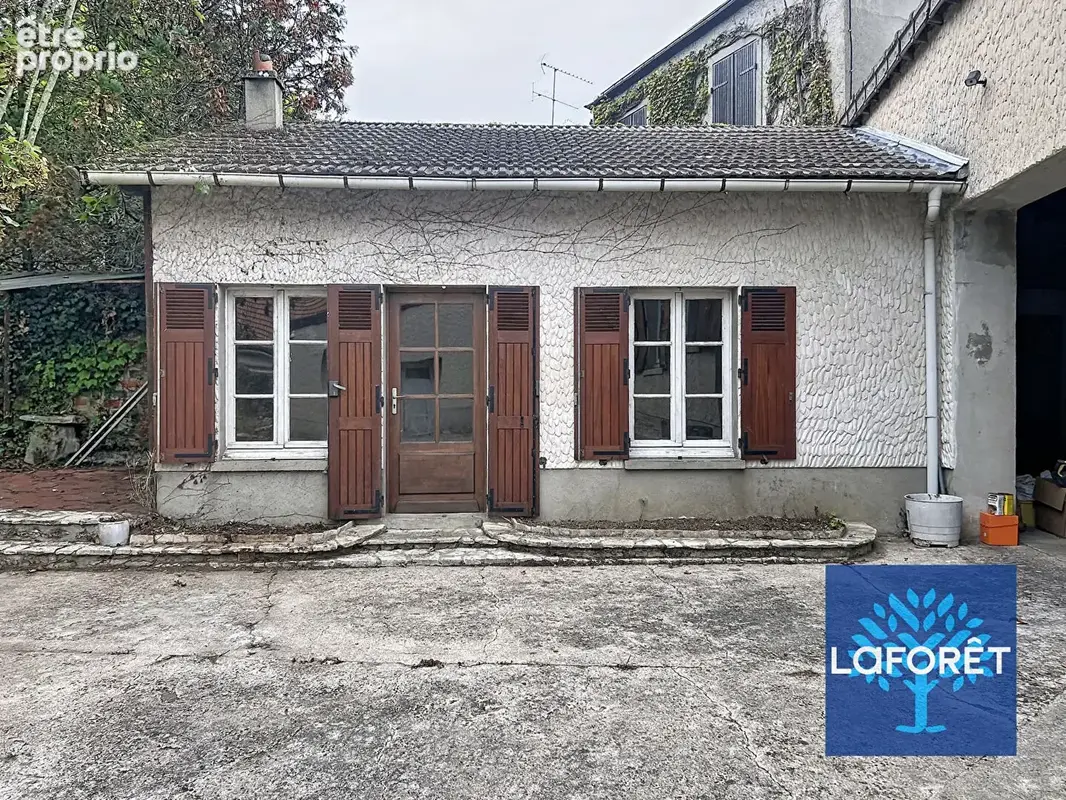 MAISON CERNY de 3 pièces, dépendance, garage, porche, cave voutée. - photo 3