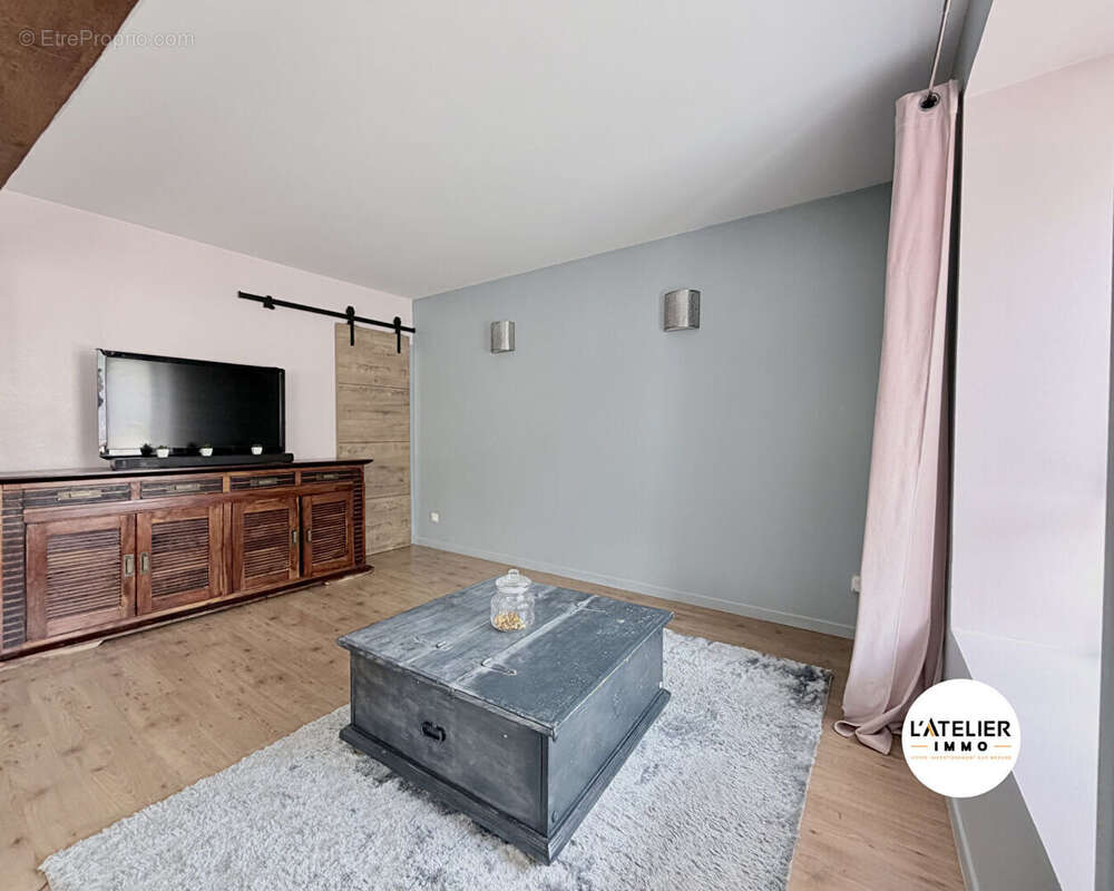 Maison à LONGUEVAL-BARBONVAL