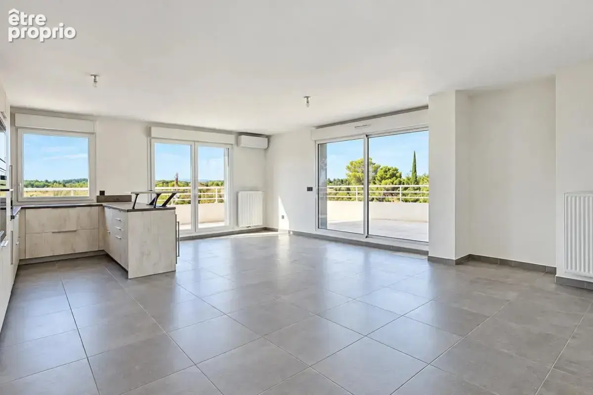 Appartement 4 pièces de 105 m² à Baillargues - photo 2