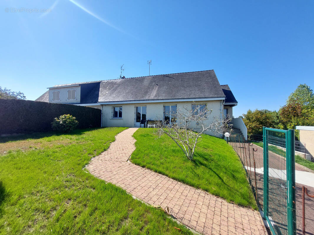 Maison à BAUGE