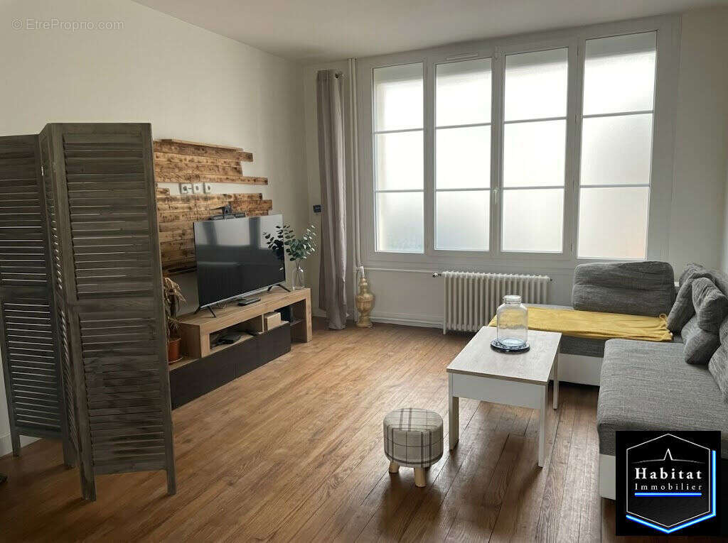 Maison à NANTEUIL-LE-HAUDOUIN