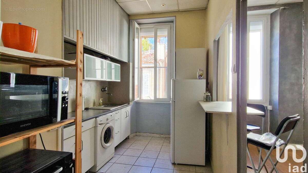 Appartement 35 m² à Marseille-4e  - photo 6