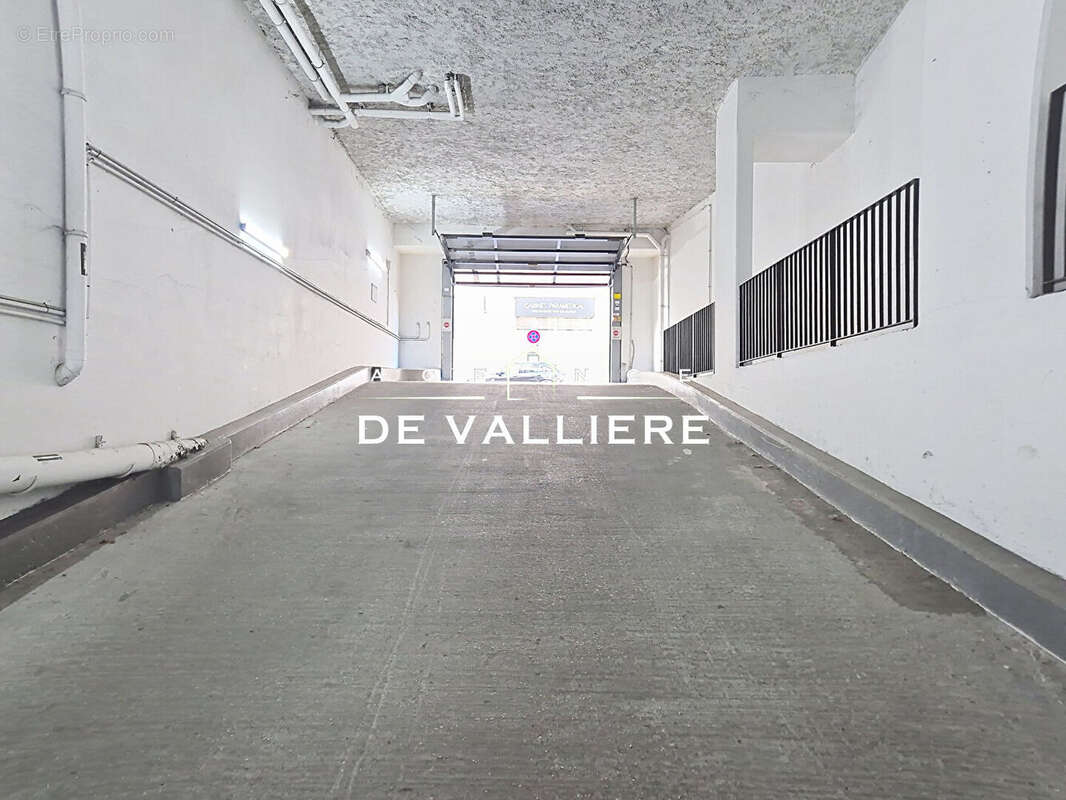 Parking à NANTERRE