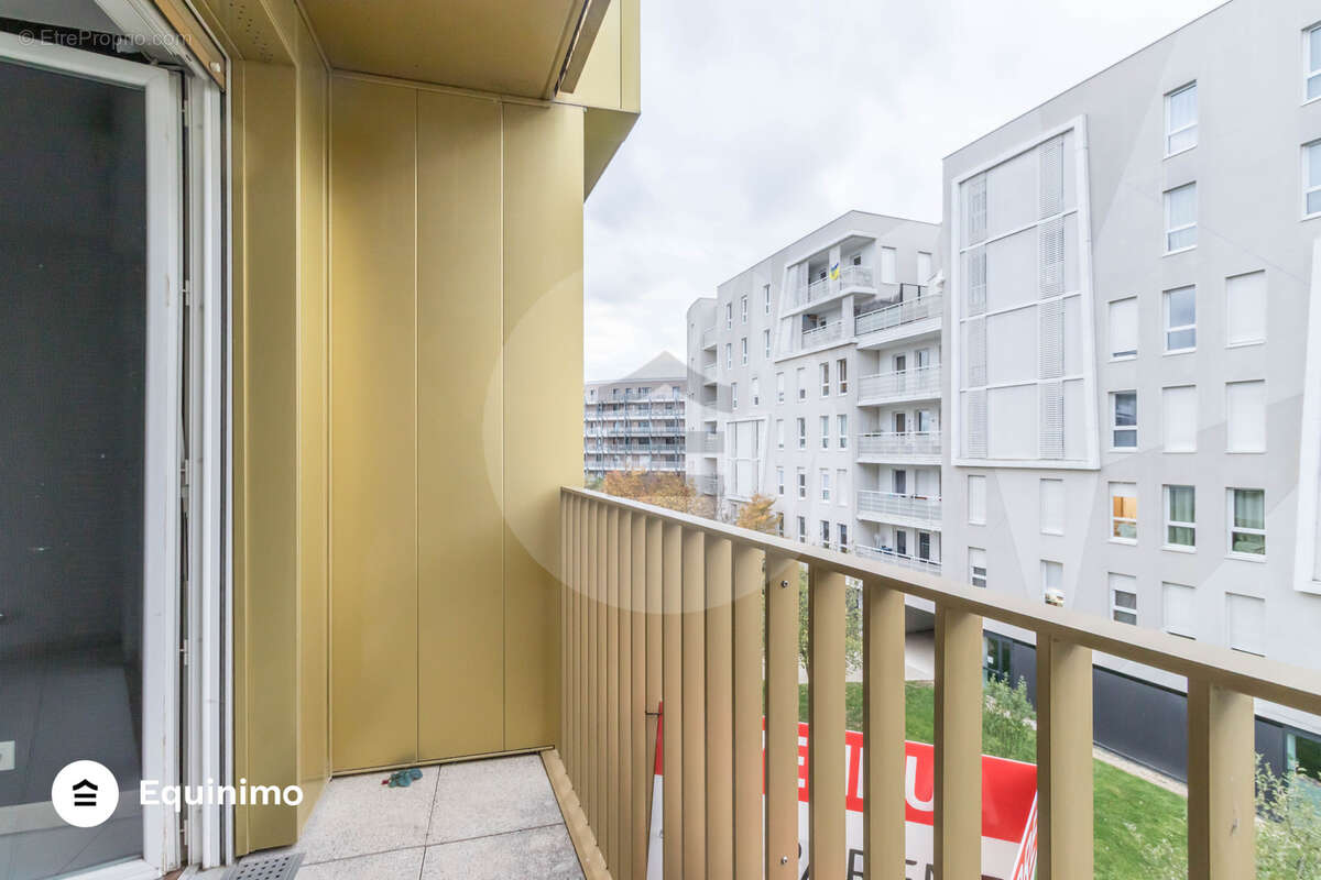 Appartement à ISSY-LES-MOULINEAUX