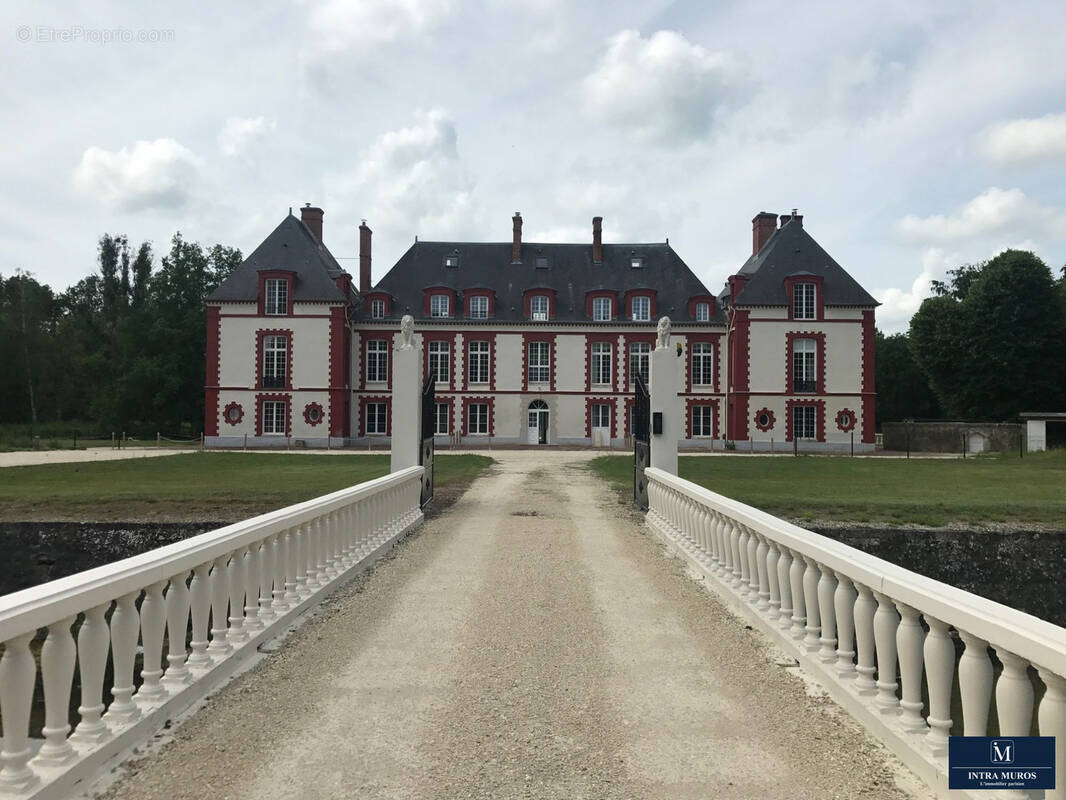 Appartement à FONTAINEBLEAU