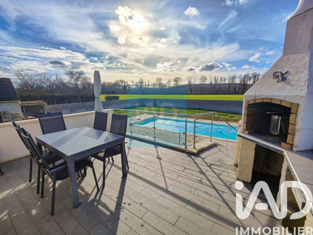 Photo 1 - Maison à SENS