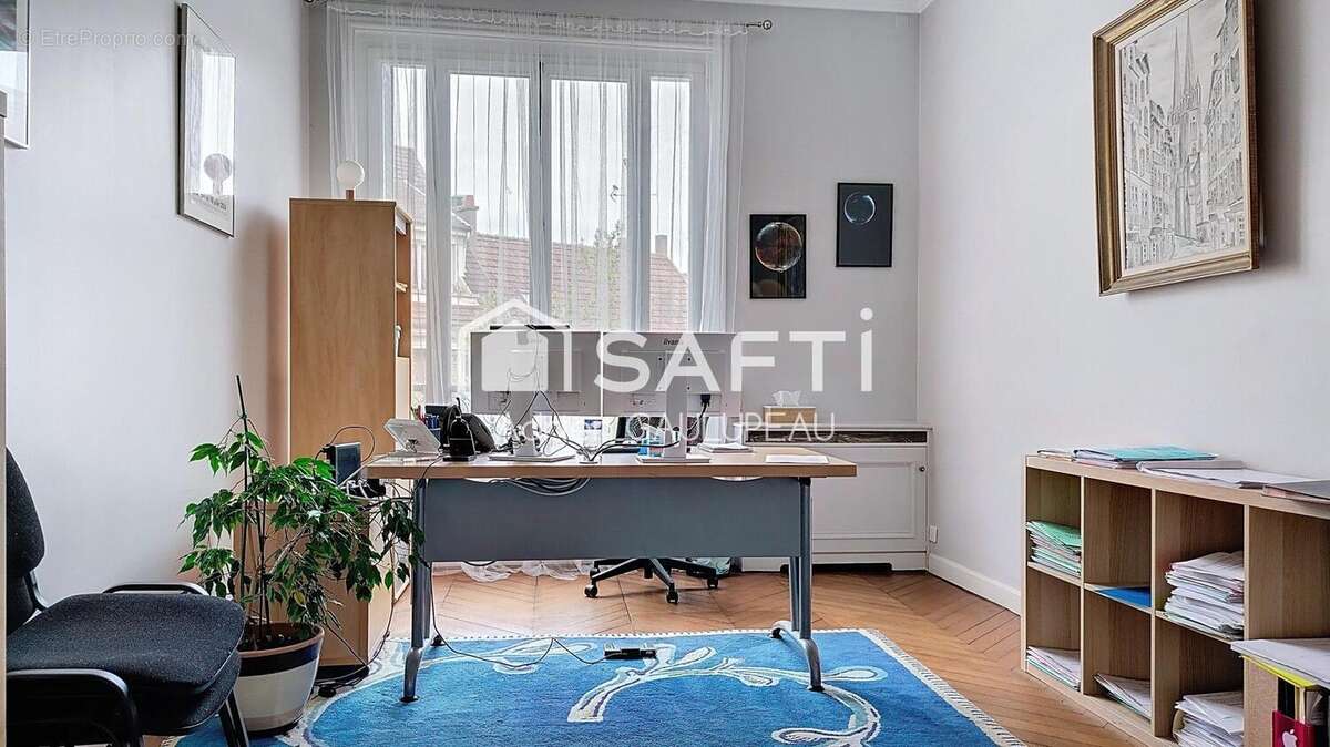 Photo 3 - Appartement à PARIS-8E