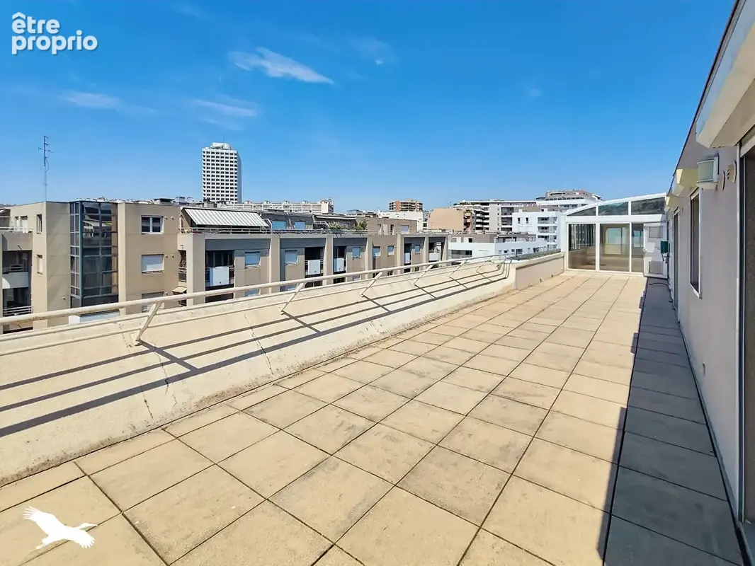 Appartement à MARSEILLE-8E