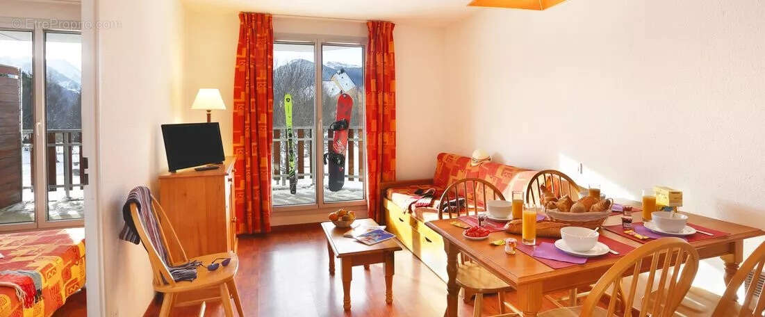 Appartement à AX-LES-THERMES