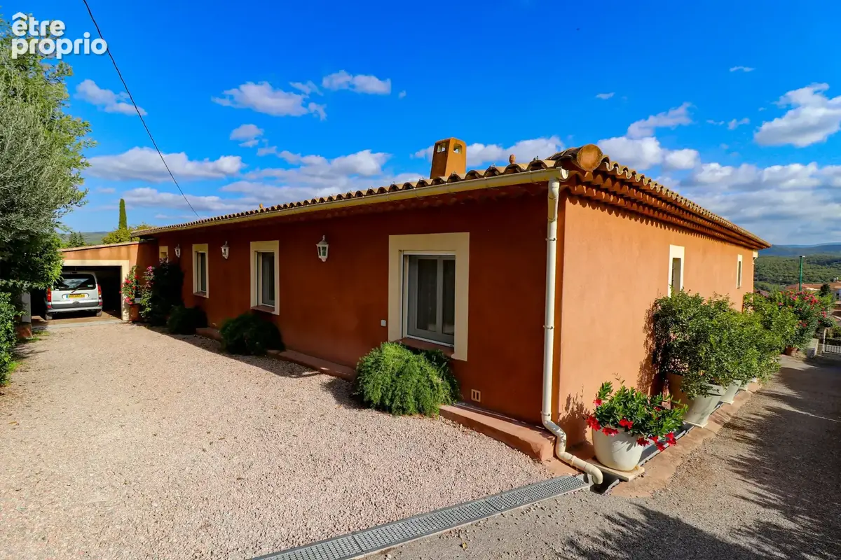 Exclusivite villa traditionnelle tout de plain pied 142m2 avec piscine et vue panoramique - photo 38