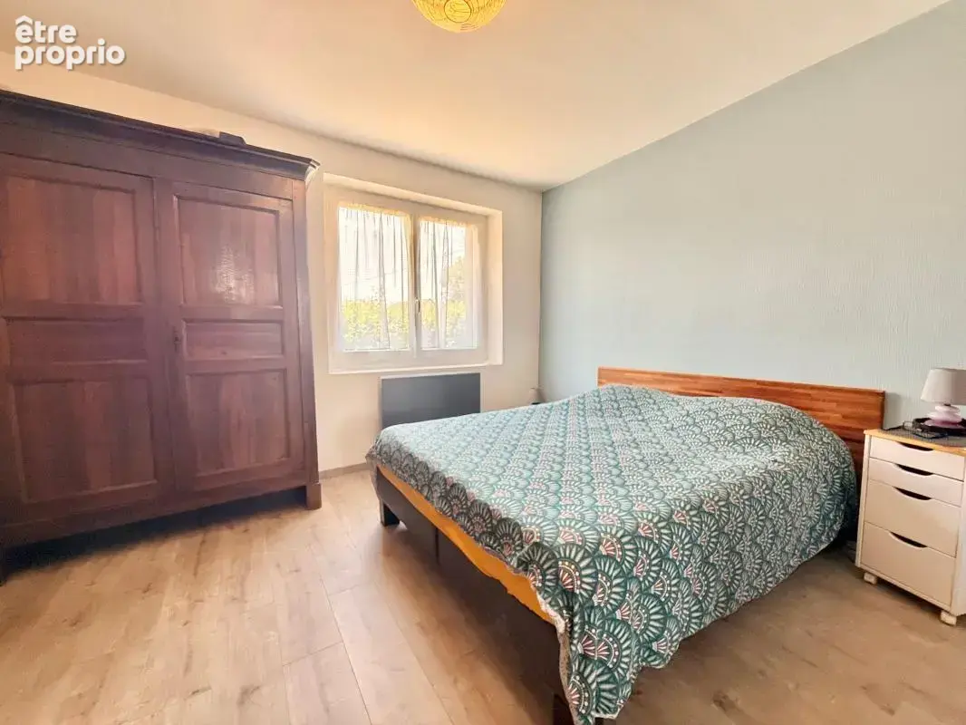 Jolie maison en pierre 105 m² - Environnement calme et verdoyant - photo 11
