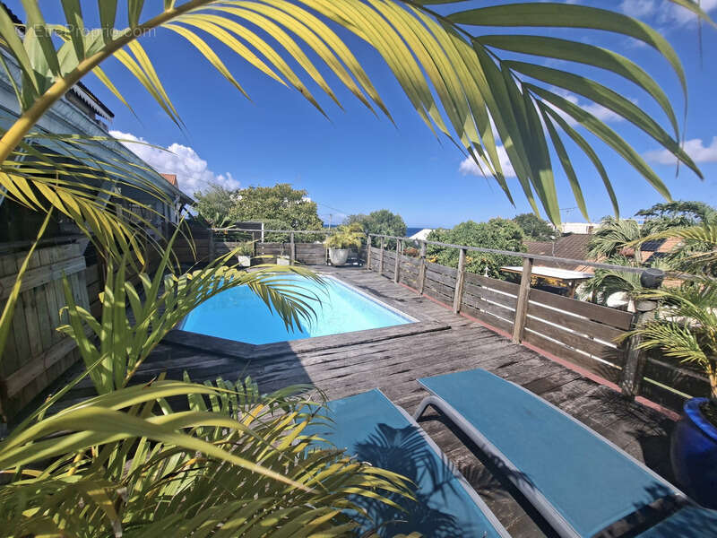 Maison à SCHOELCHER