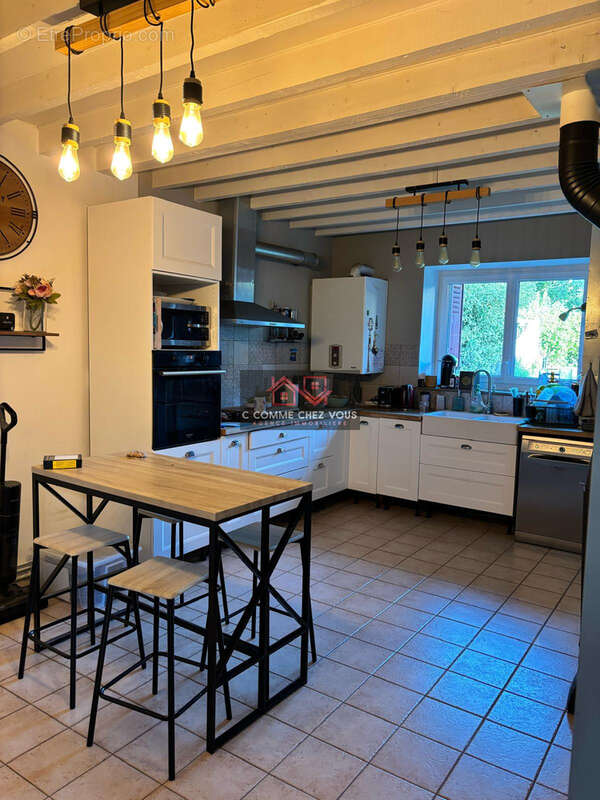 Maison de village en pierre - photo 4