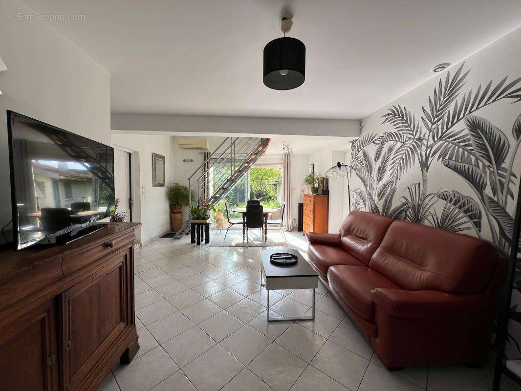 Maison à FERRIERES-EN-BRIE