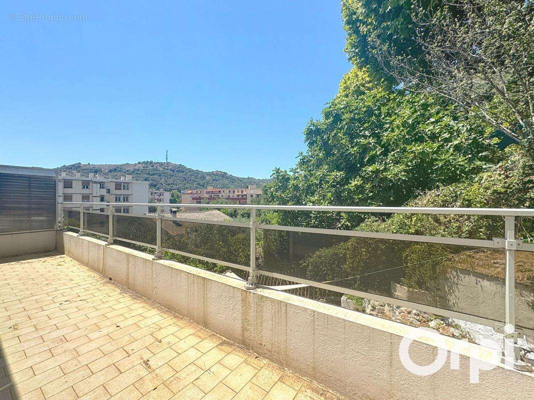 Appartement à VILLENEUVE-LOUBET