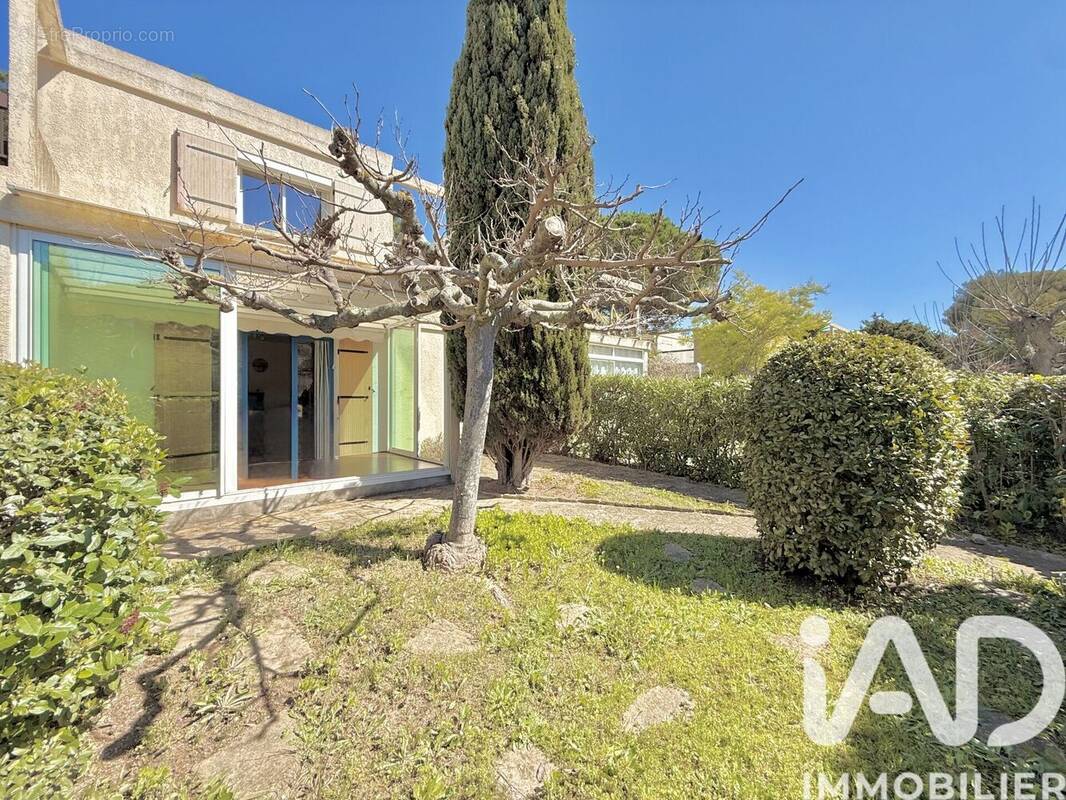 Photo 1 - Maison à SIX-FOURS-LES-PLAGES
