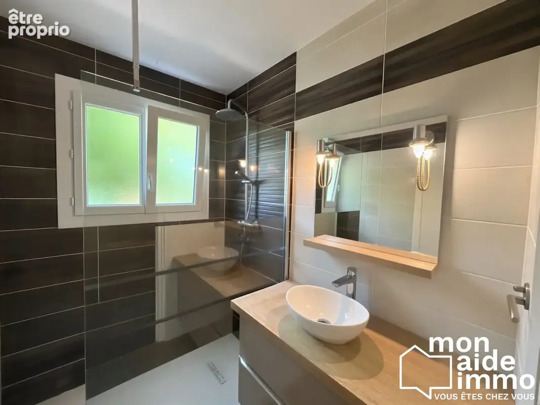 Maison 6 pièces 140 m² à vendre à Coutras (33230) - photo 4