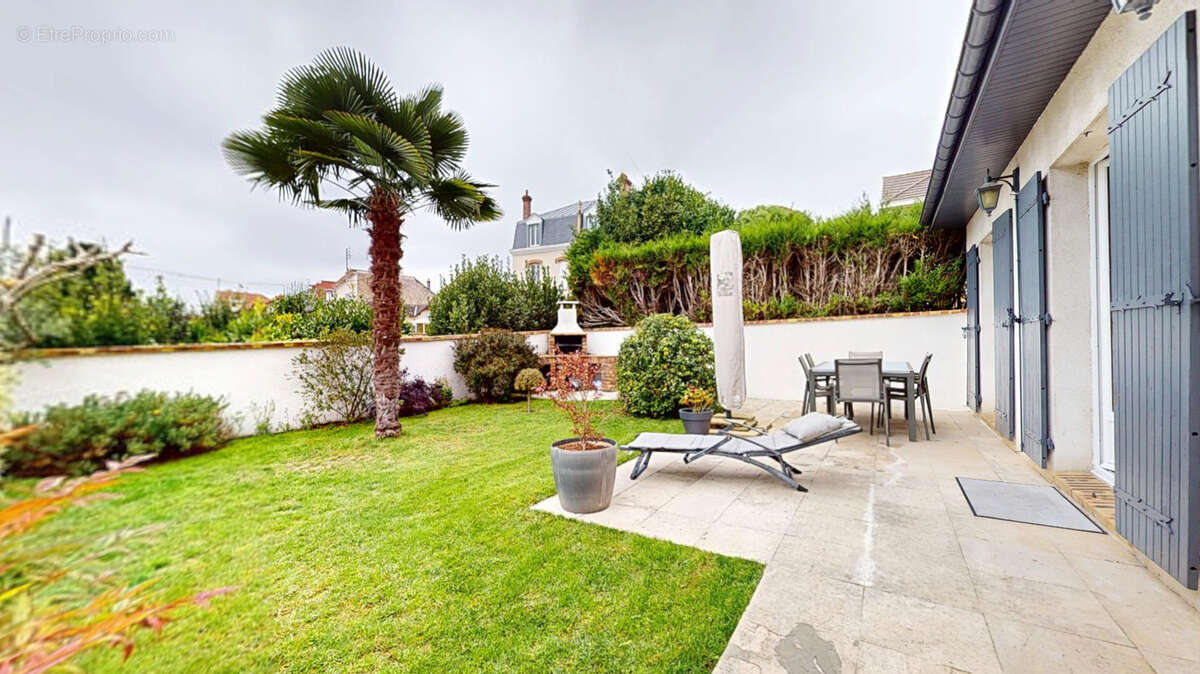 Maison à CORMEILLES-EN-PARISIS