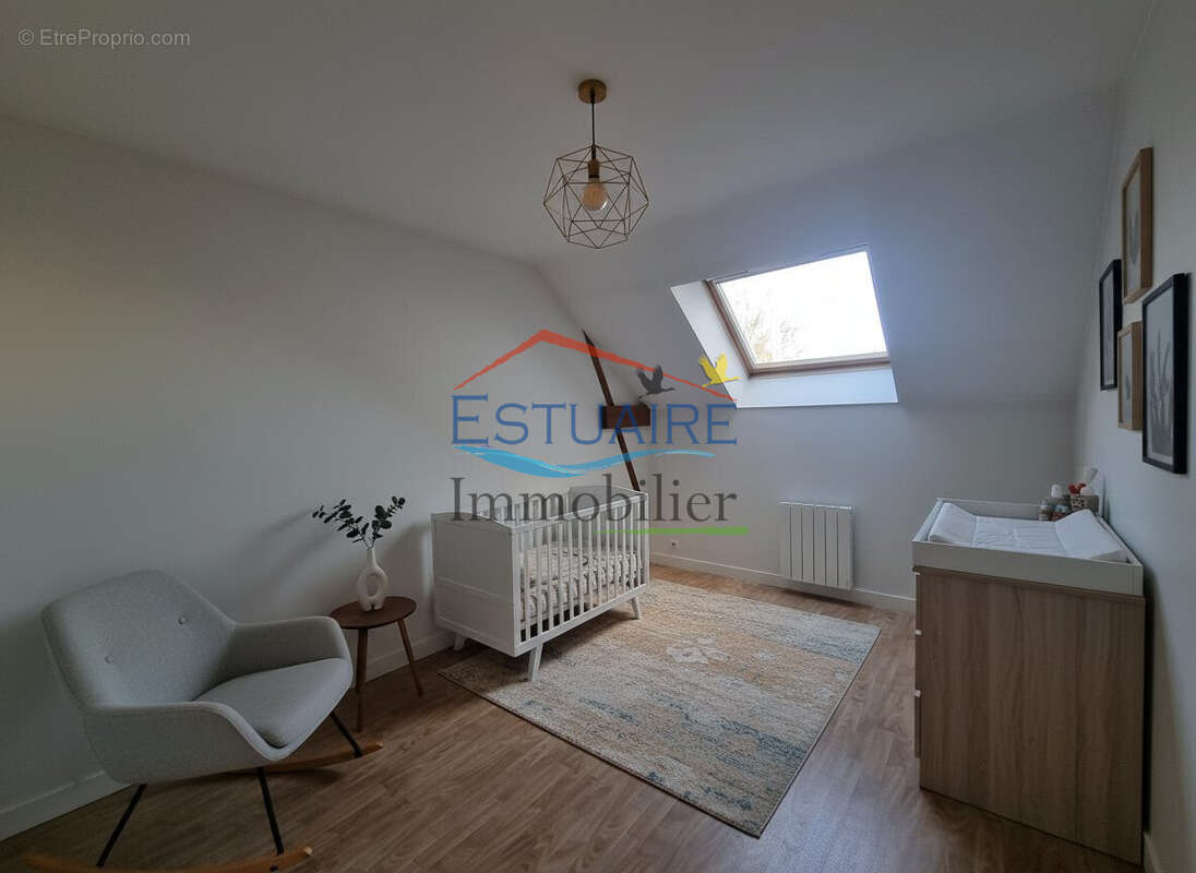 Maison à SAINT-ETIENNE-DE-MONTLUC