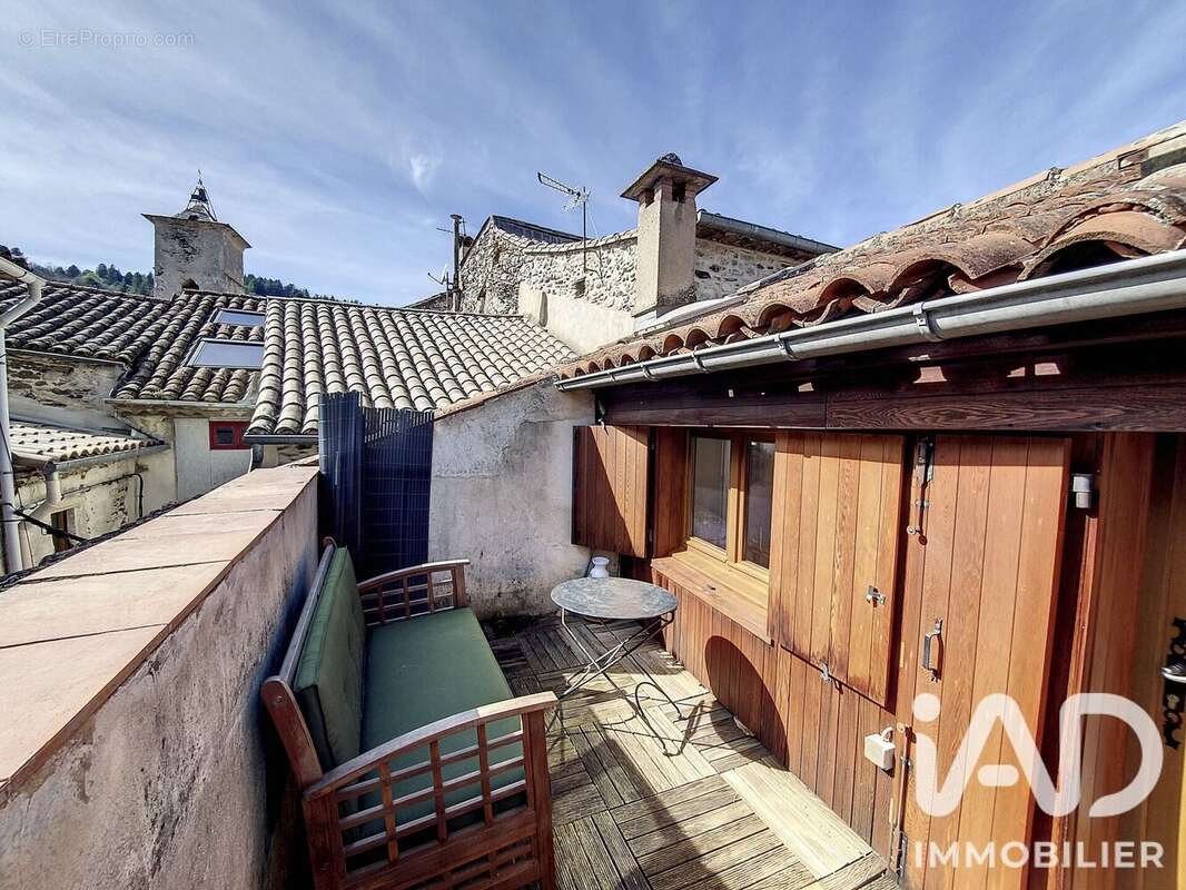 Maison 72 m² à Aulas  - photo 5