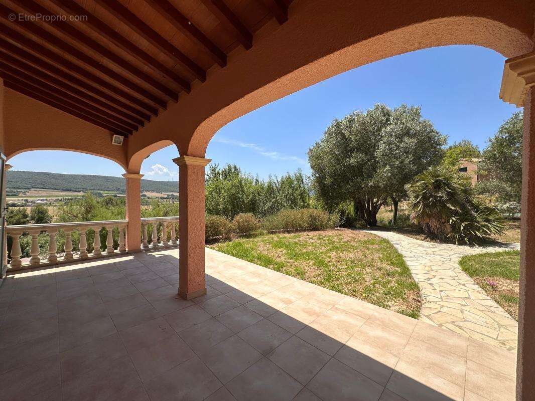 Maison à Limoux, 4 chambres, vue imprenable - photo 25