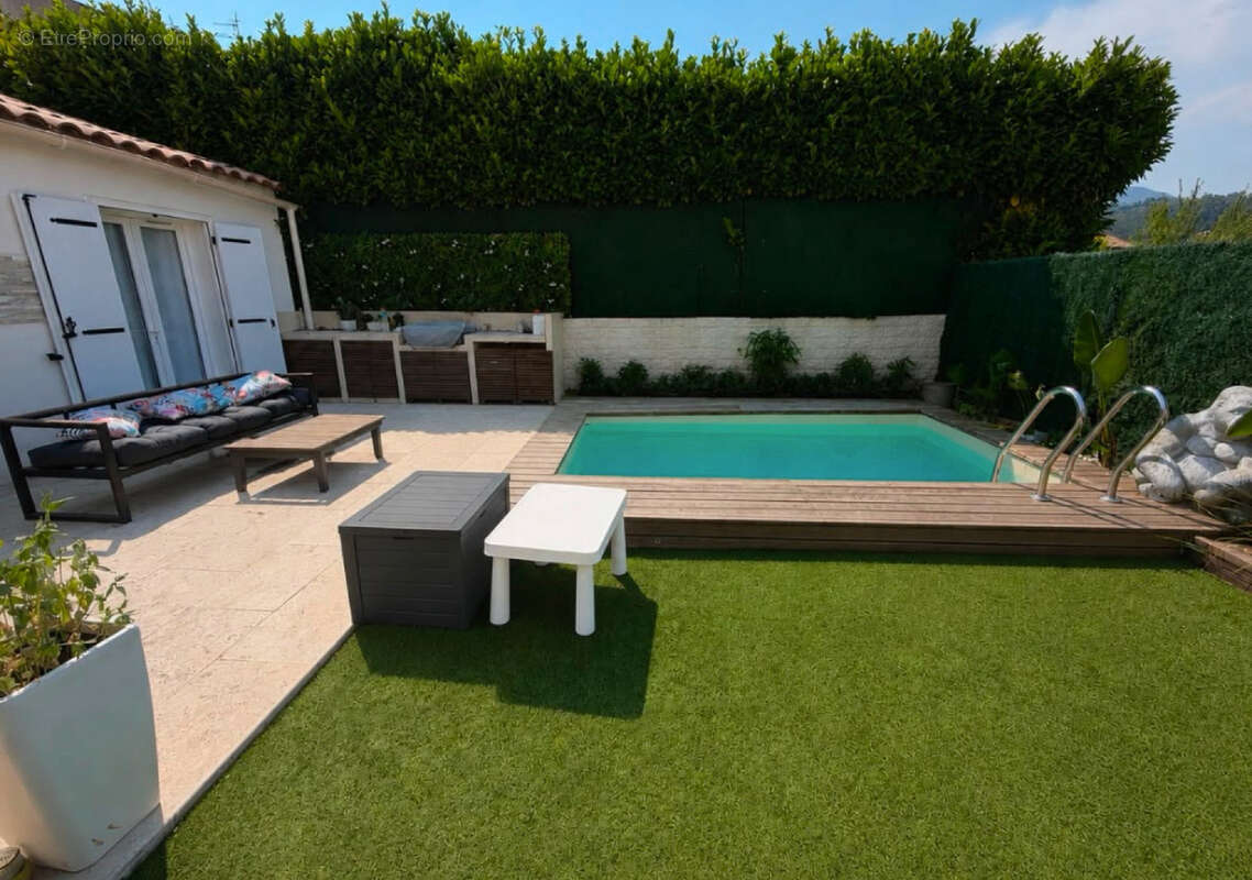 Exclusivité Maison individuelle récente (2016) 4 chambres   Piscine   Vue St Paul de Vence À pied des commerce - photo 2
