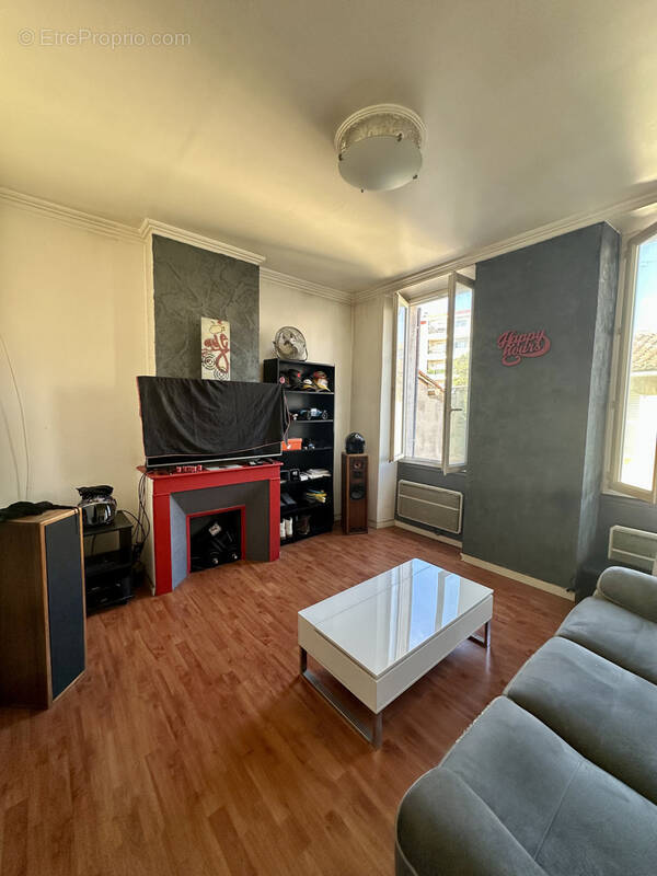 Appartement à MARSEILLE-10E
