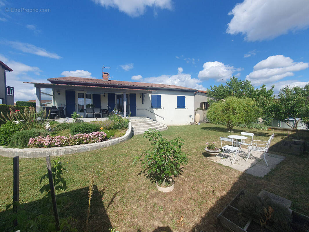 Maison à SAINTE-FLORINE