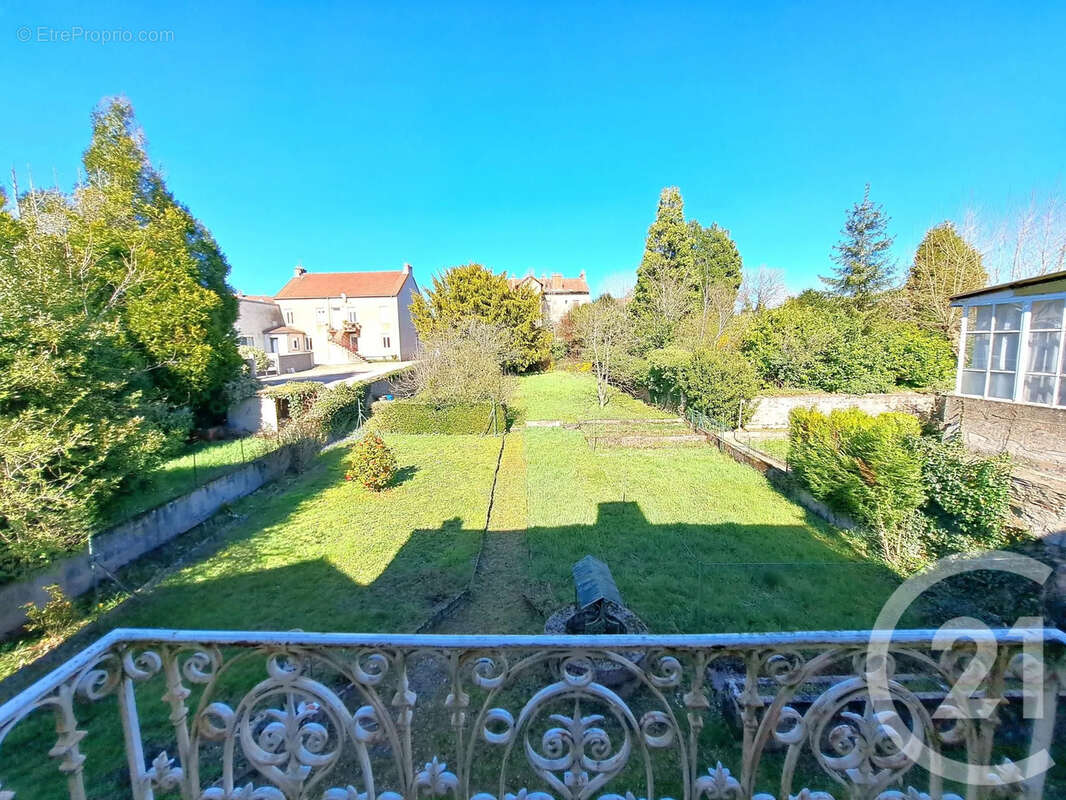 Appartement à SANCE