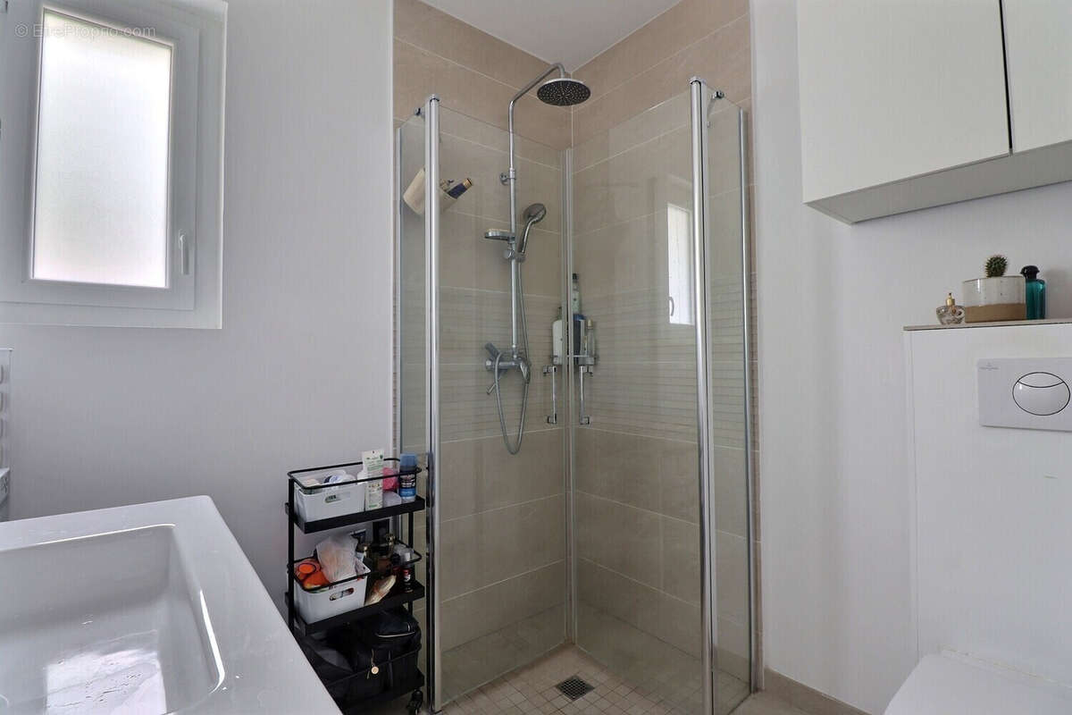 Maison 4 pièces avec dépendance - photo 7