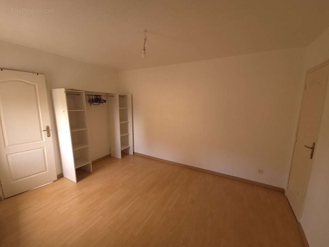 Appartement à LE BARP