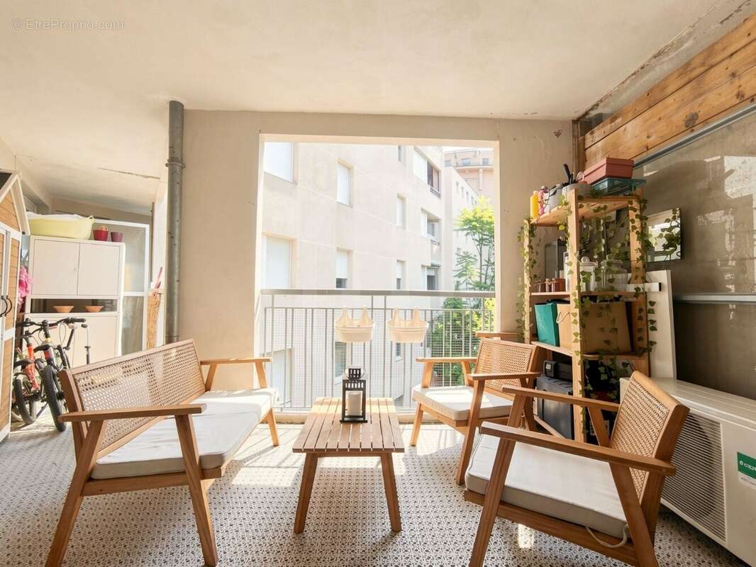 RIVES DU LEZ - T4 rénové - 90m² - photo 2