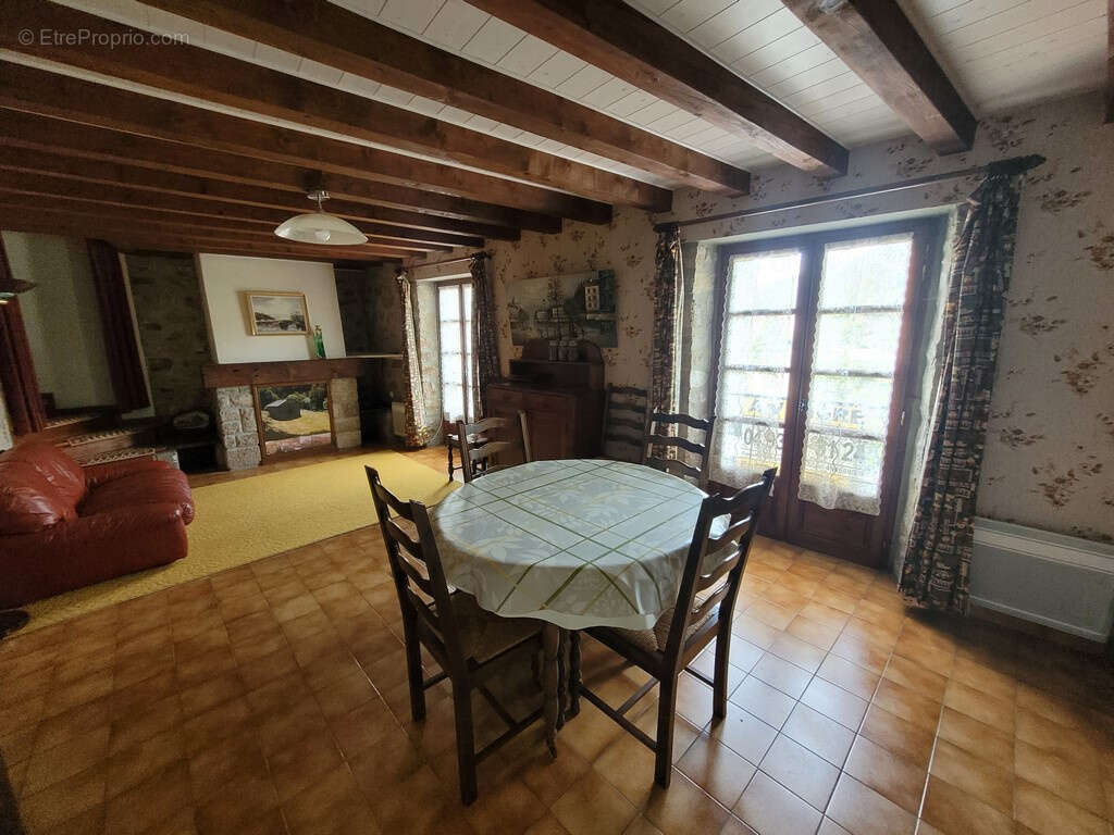 Maison à SAINT-HAON