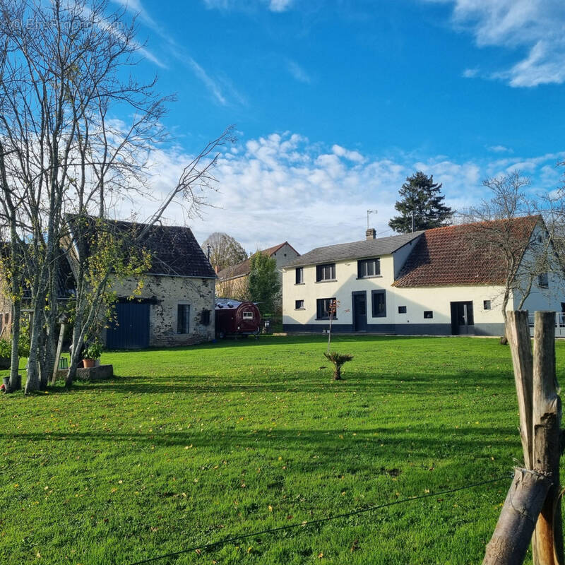 Maison à AIGURANDE