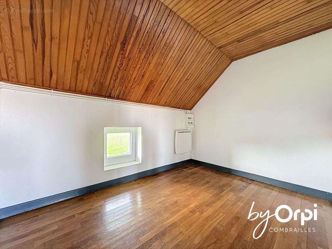 Maison à ARS-LES-FAVETS