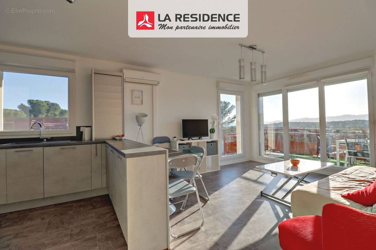 Appartement à FREJUS