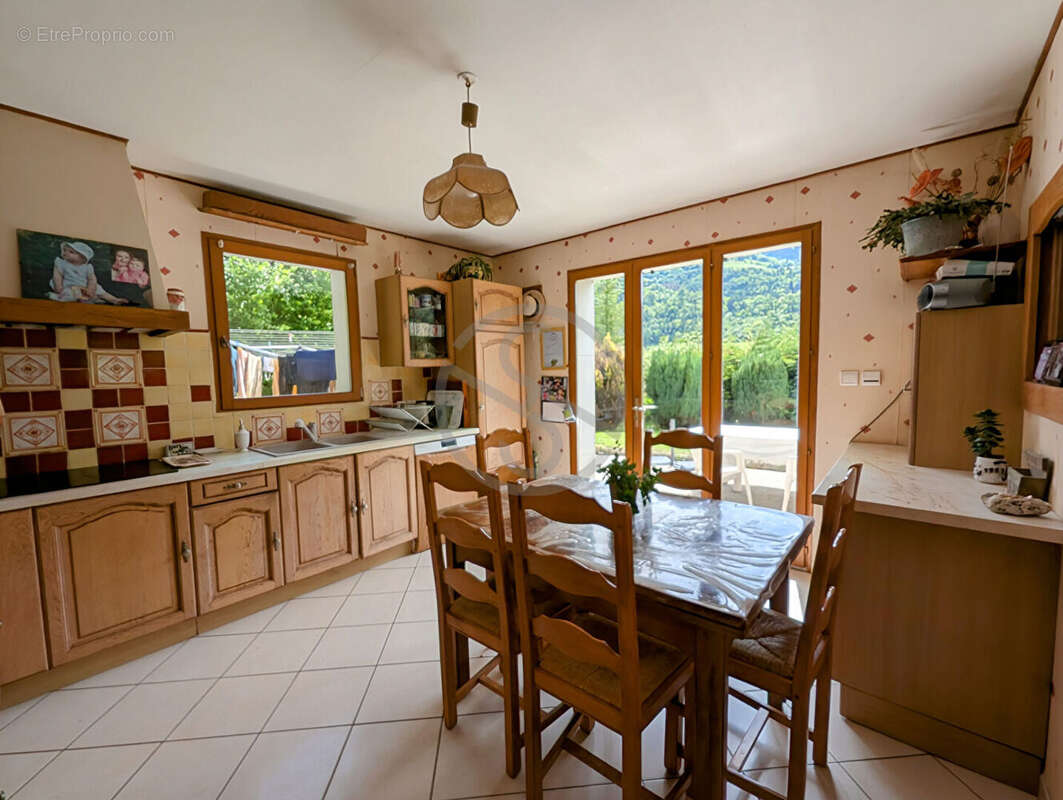 Maison à SAINT-PIERRE-D'ALLEVARD